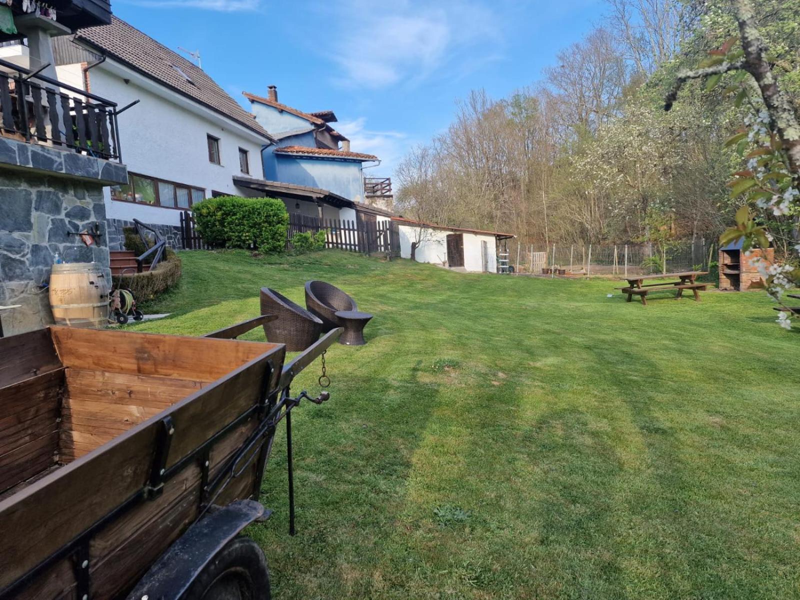 Alojamiento Con Jardin Y Barbacoa Cangas de Onis Exterior photo